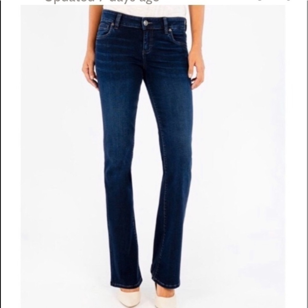 𝅺kut From Kloth Baby Bootcut Jeans